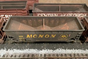 Monon 50T Hopper Model