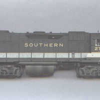 Southern GP38 in HO by Dan Bourque