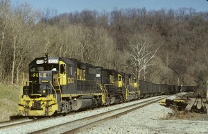 P&LE geeps on MGA at Clarksville, PA, Dec 1990 -Ed Wolfe